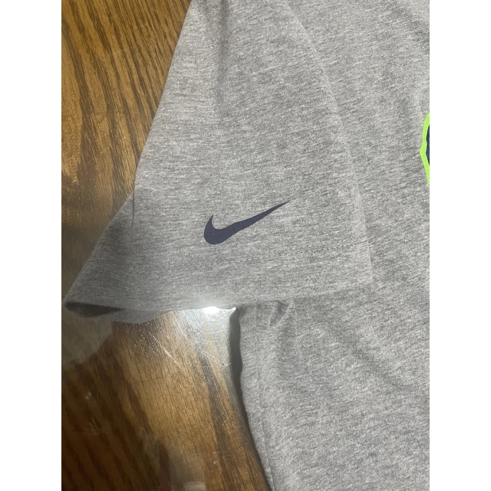 Seattle Seahawks 12th Man NFL Nike Slim Fit T Shirt Adult XL